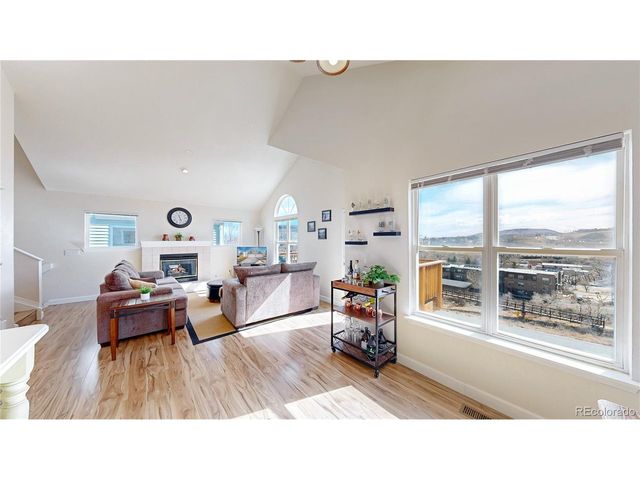 533 Canyon View Dr, Golden, CO 80403