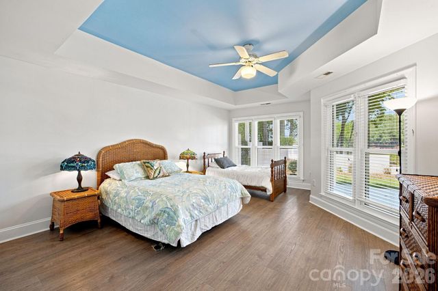 19318 Mary Ardrey Circle, Cornelius, NC 28031