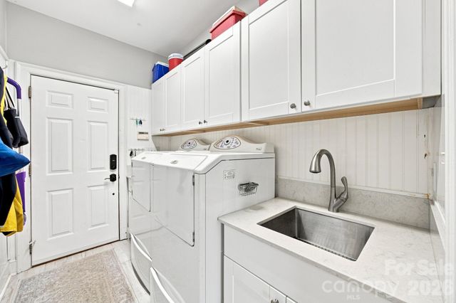 19318 Mary Ardrey Circle, Cornelius, NC 28031