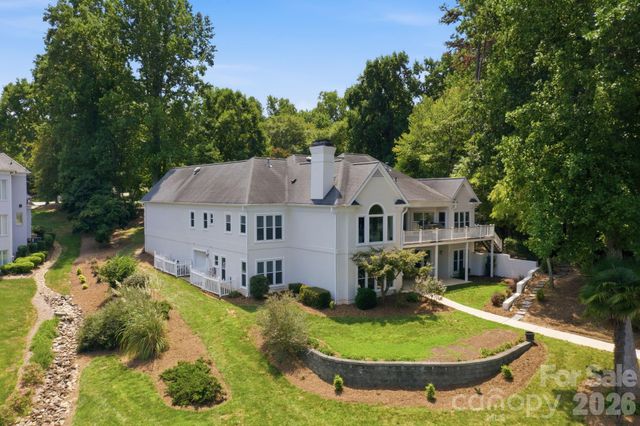 19318 Mary Ardrey Circle, Cornelius, NC 28031
