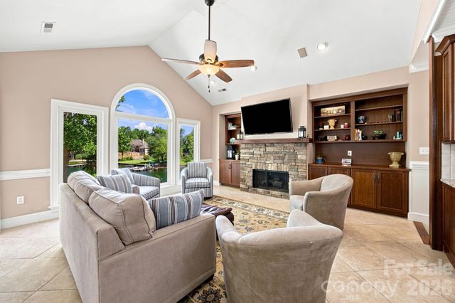 19318 Mary Ardrey Circle, Cornelius, NC 28031