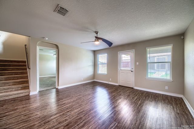 815 RED CROSSBILL, San Antonio, TX 78253