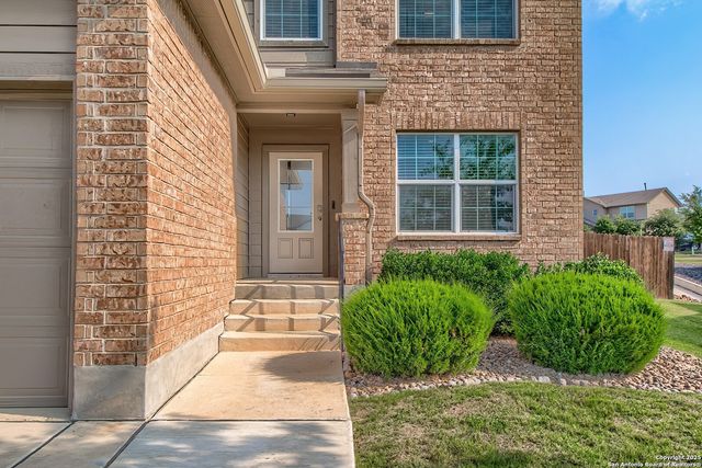 815 RED CROSSBILL, San Antonio, TX 78253