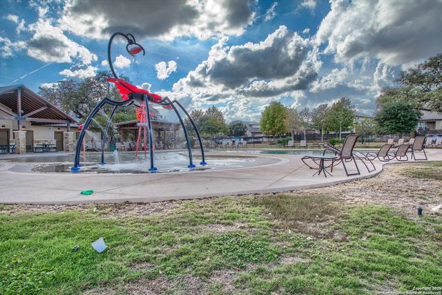815 RED CROSSBILL, San Antonio, TX 78253