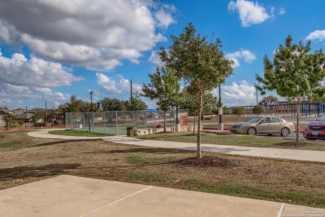 815 RED CROSSBILL, San Antonio, TX 78253