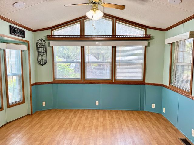 710 Brazos Harbor Circle, Granbury, TX 76048
