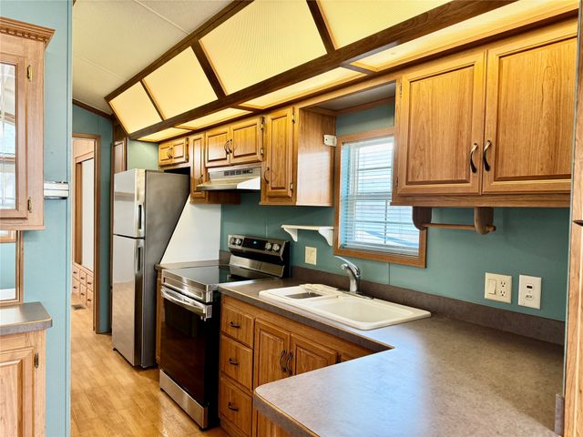 710 Brazos Harbor Circle, Granbury, TX 76048