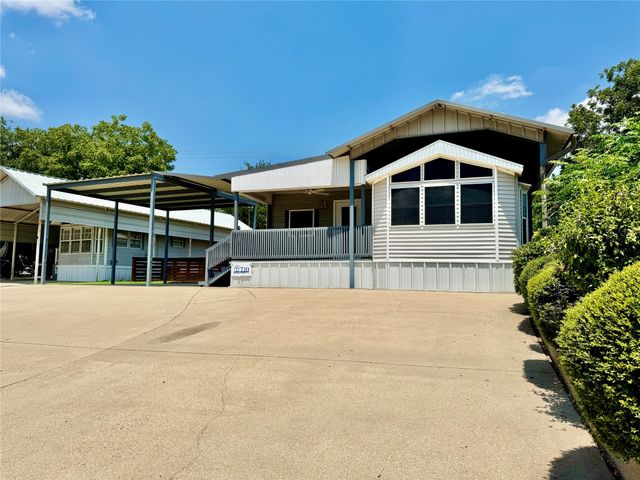 710 Brazos Harbor Circle, Granbury, TX 76048