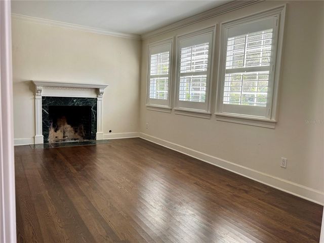 912 S HIMES AVENUE, Tampa, FL 33629