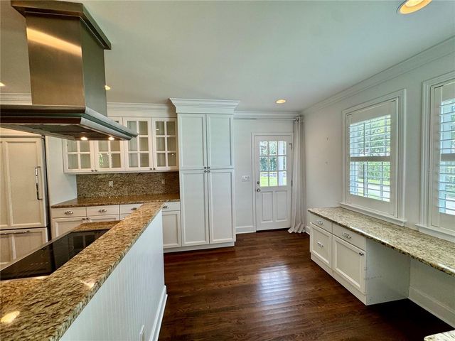 912 S HIMES AVENUE, Tampa, FL 33629