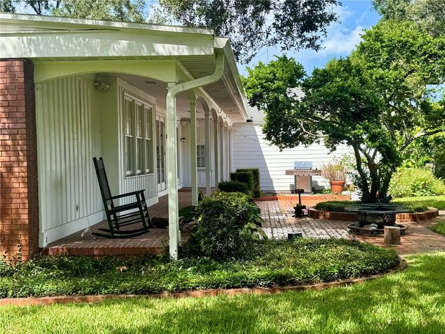 912 S HIMES AVENUE, Tampa, FL 33629