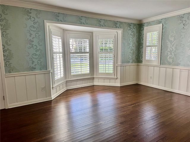 912 S HIMES AVENUE, Tampa, FL 33629