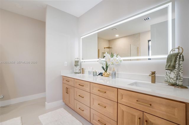 701 sw 17th st 701, Fort Lauderdale, FL 33315