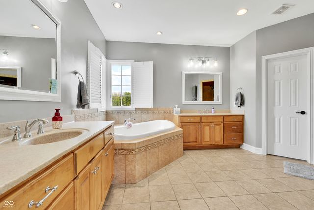 10158 Sanctuary Drive, Brownsburg, IN 46112