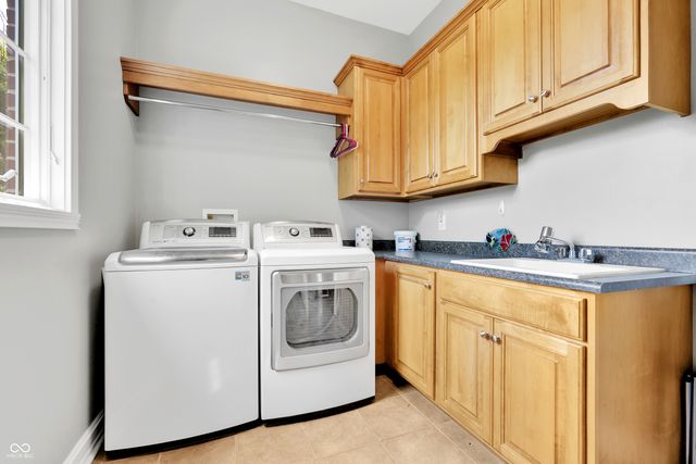 10158 Sanctuary Drive, Brownsburg, IN 46112