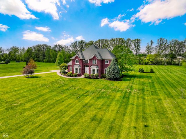 10158 Sanctuary Drive, Brownsburg, IN 46112