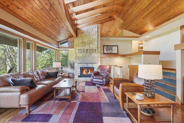 W10383 879th Avenue, River Falls, WI 54022