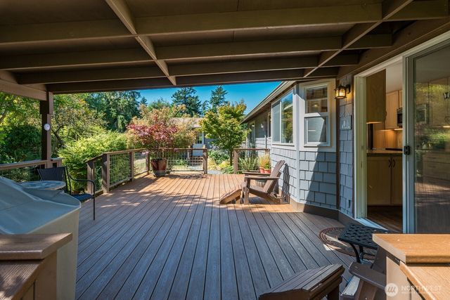 1607 NE Parker Road, Coupeville, WA 98239