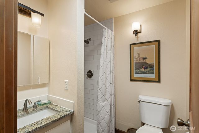 1607 NE Parker Road, Coupeville, WA 98239