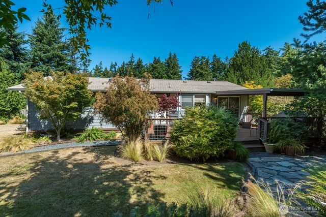 1607 NE Parker Road, Coupeville, WA 98239