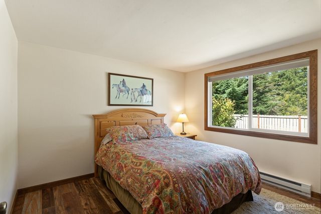 1607 NE Parker Road, Coupeville, WA 98239