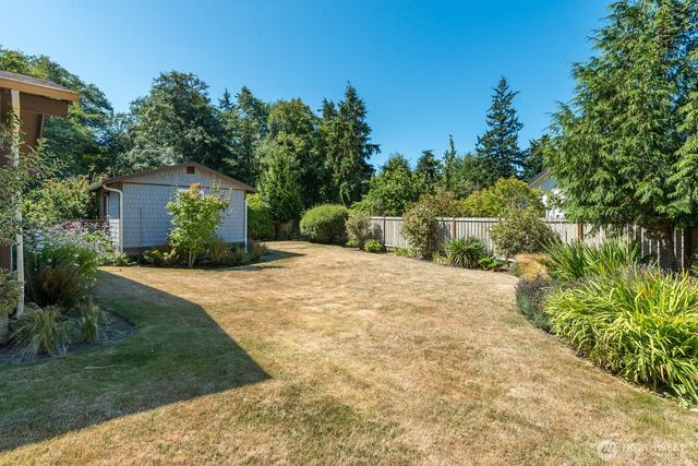 1607 NE Parker Road, Coupeville, WA 98239