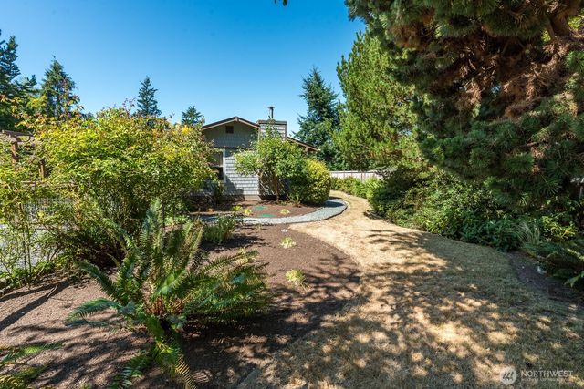 1607 NE Parker Road, Coupeville, WA 98239