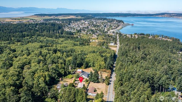 1607 NE Parker Road, Coupeville, WA 98239