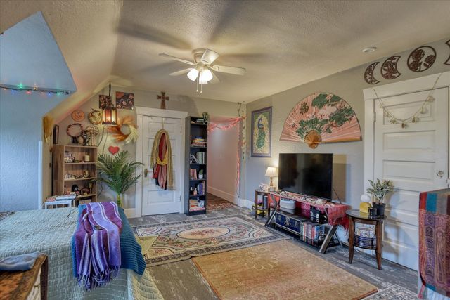 1817 W 8th Ave, Spokane, WA 99204