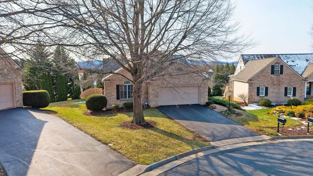 784 GOVERNORS WAY, Waynesboro, VA 22980