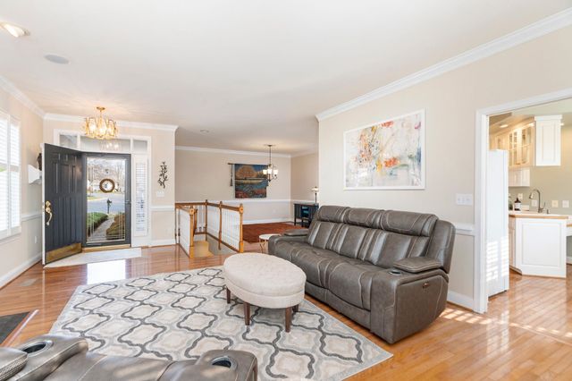 784 GOVERNORS WAY, Waynesboro, VA 22980