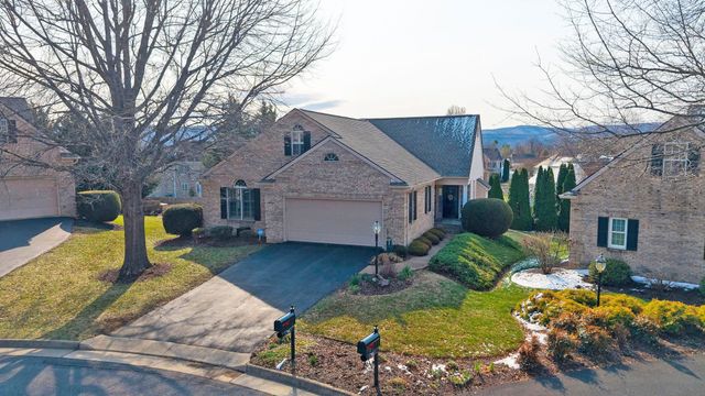 784 GOVERNORS WAY, Waynesboro, VA 22980