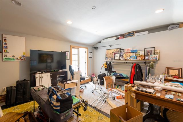 705 W ALFRED STREET, Tampa, FL 33603