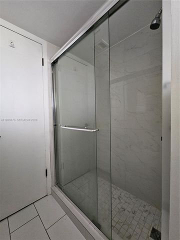 840 NW 87th Ave 406, Miami, FL 33172