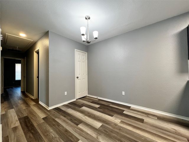 1010 S Retta Street, Fort Worth, TX 76111