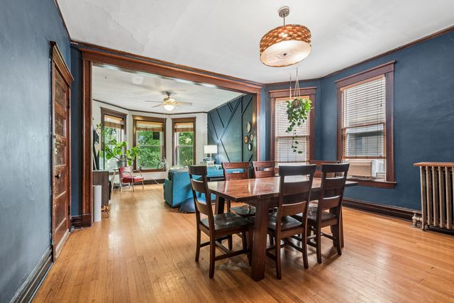 4734 N Artesian Avenue, Chicago, IL 60625