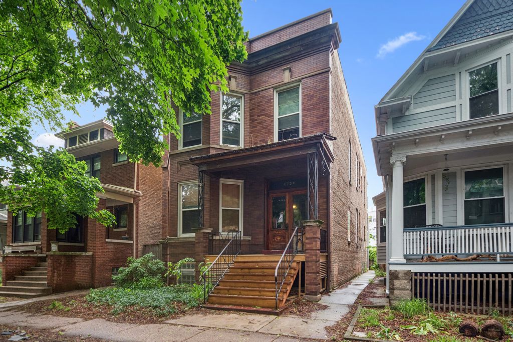 4734 N Artesian Avenue, Chicago, IL 60625