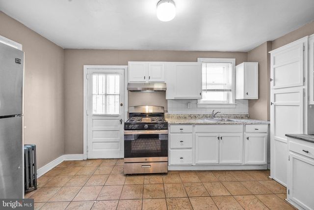 123 EASTLAWN AVE, Wilmington, DE 19802