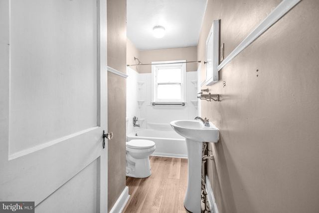 123 EASTLAWN AVE, Wilmington, DE 19802