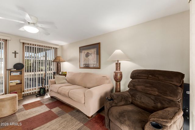 111 S GREENFIELD Road 104, Mesa, AZ 85206