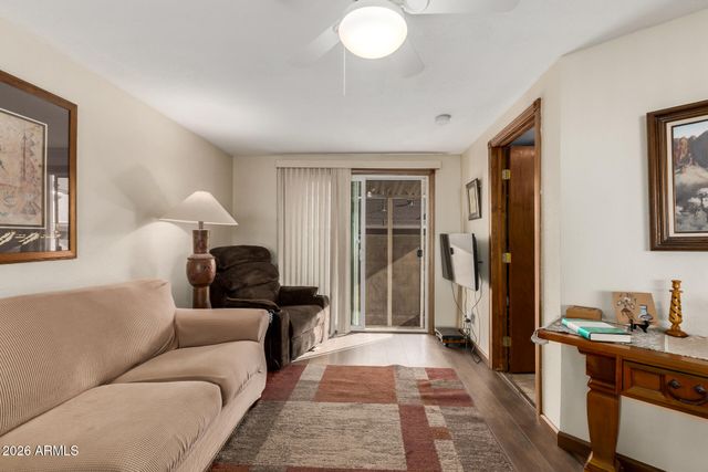 111 S GREENFIELD Road 104, Mesa, AZ 85206