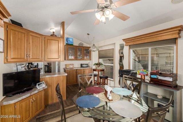 111 S GREENFIELD Road 104, Mesa, AZ 85206