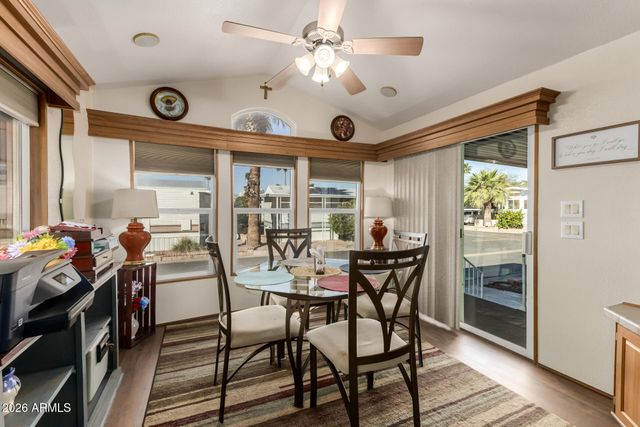 111 S GREENFIELD Road 104, Mesa, AZ 85206