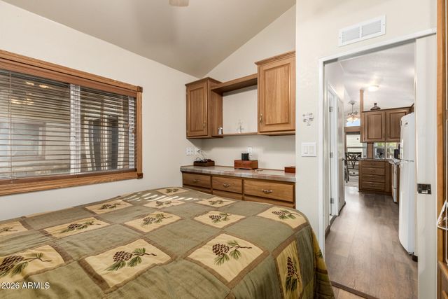 111 S GREENFIELD Road 104, Mesa, AZ 85206