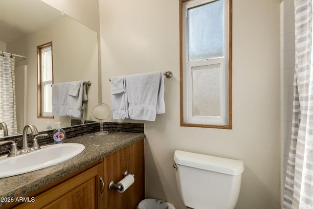 111 S GREENFIELD Road 104, Mesa, AZ 85206