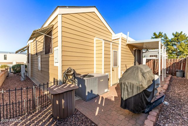 111 S GREENFIELD Road 104, Mesa, AZ 85206