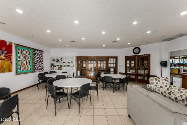 111 S GREENFIELD Road 104, Mesa, AZ 85206