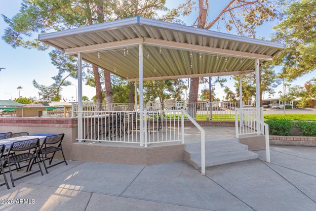 111 S GREENFIELD Road 104, Mesa, AZ 85206