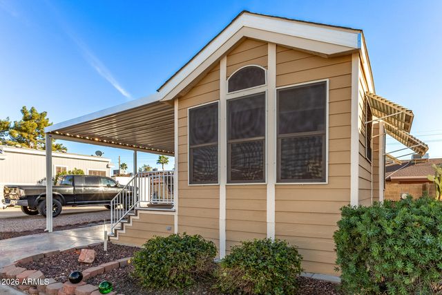 111 S GREENFIELD Road 104, Mesa, AZ 85206