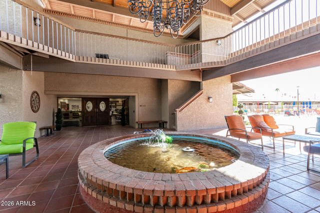 111 S GREENFIELD Road 104, Mesa, AZ 85206